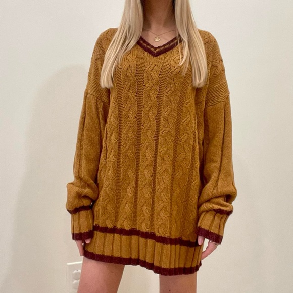 Vintage Sweaters - Vintage Cable Knit Varsity Stripe V-neck Longline Sweater in Mustard/Burgundy